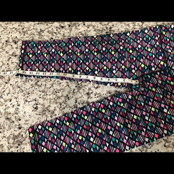 Victoria’s Secret VSX SPORT knockout Crop size S - Picture 3 of 8